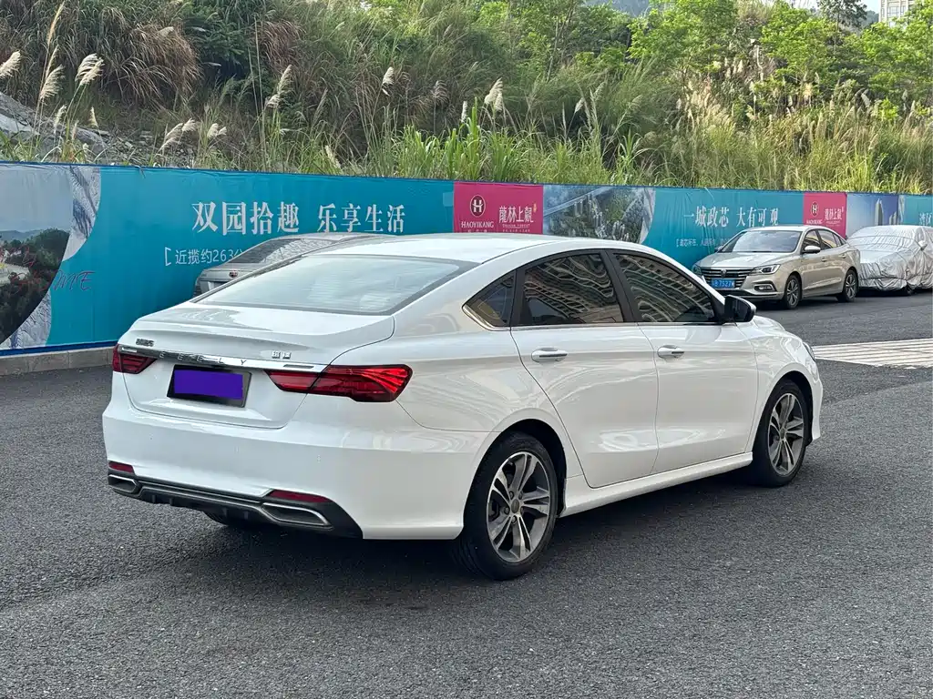 Geely Binrui 2018 — фото 7
