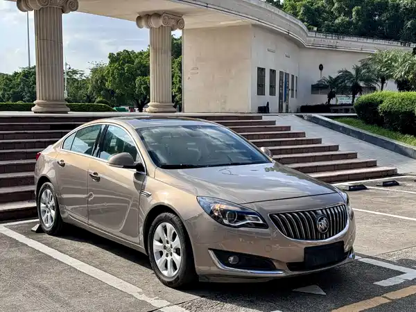 Buick Regal 2016
