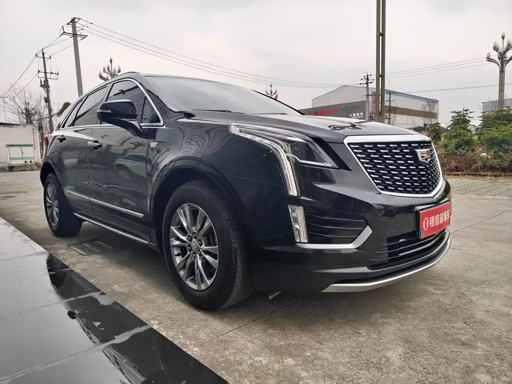 Cadillac XT5 2020 — фото 2