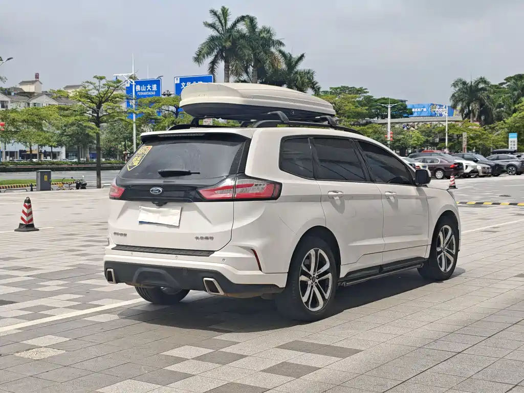 Ford Edge 2019 — фото 3