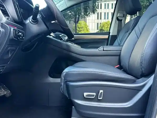 GAC Trumpchi M8 2021
