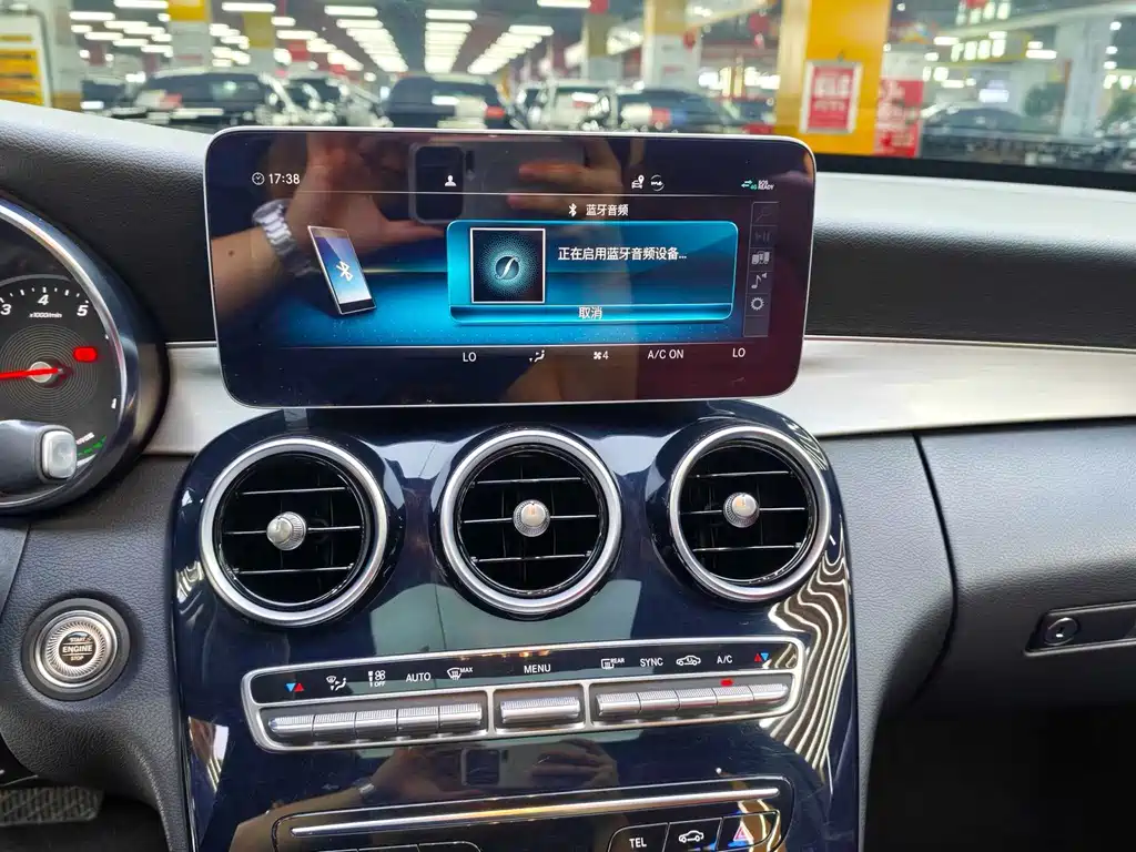 Mercedes-Benz C-Class 2019