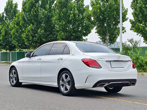 Mercedes-Benz C-Class 2019