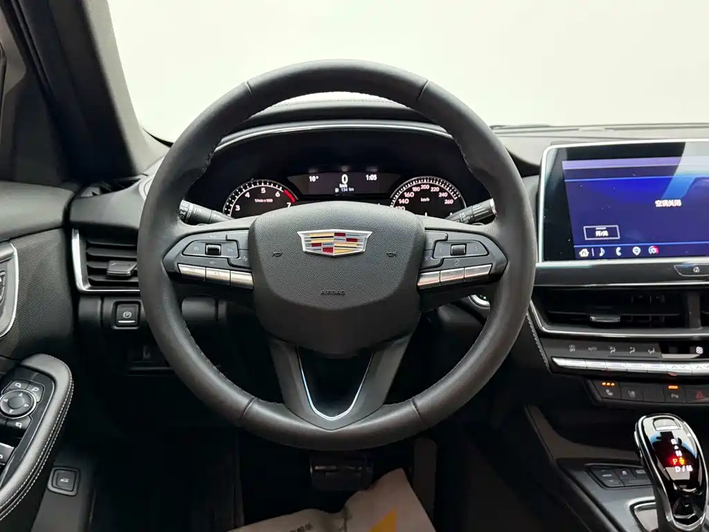 Cadillac CT5 2023 — фото 14