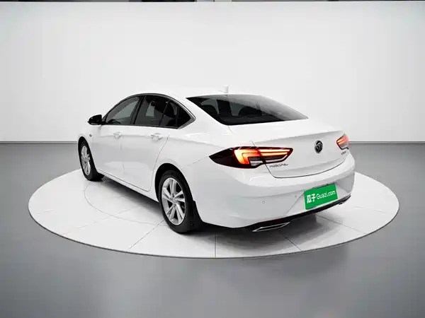 Buick Regal 2020