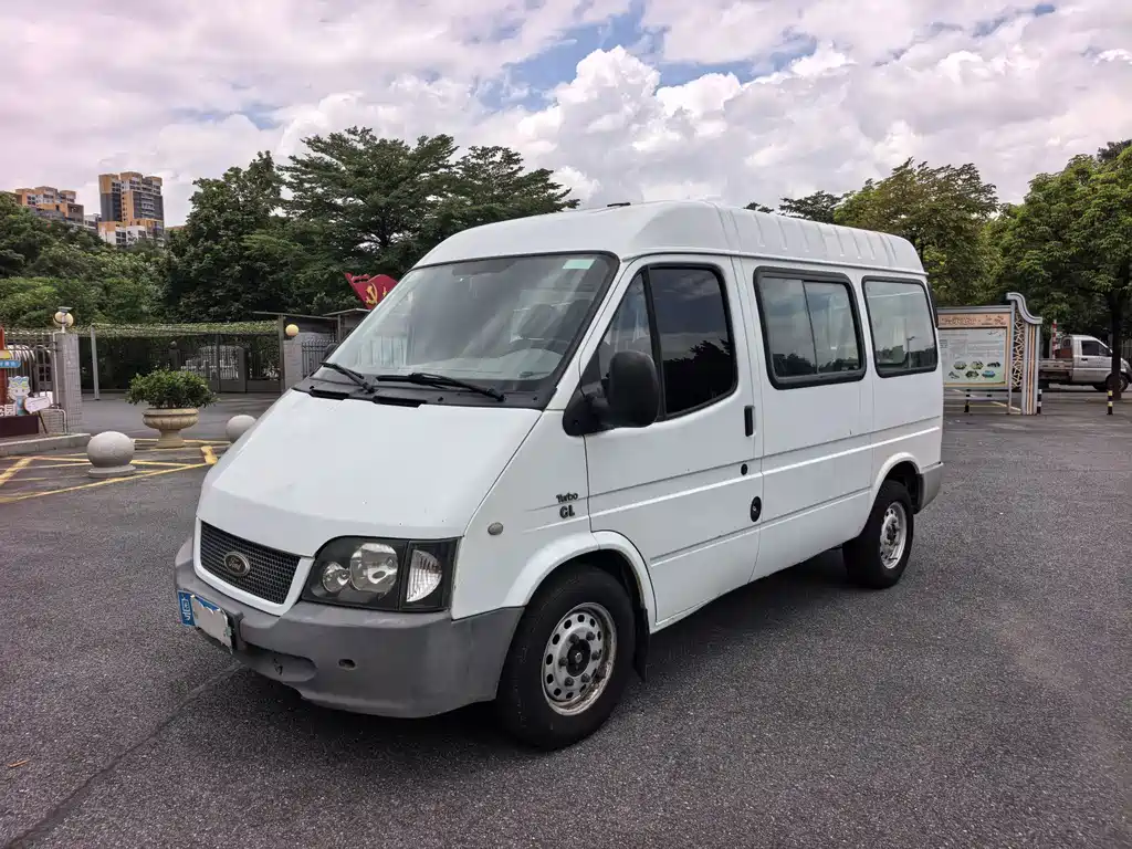 Ford Classic Transit 2016 — фото 1