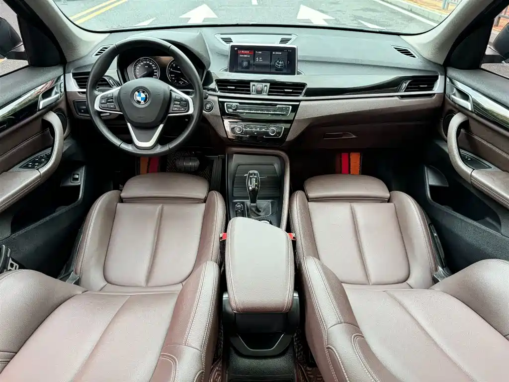 BMW X1 2020 — фото 20