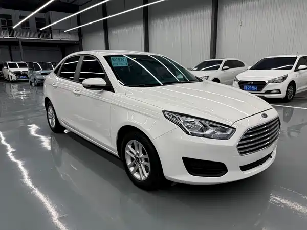 Ford Escort 2019