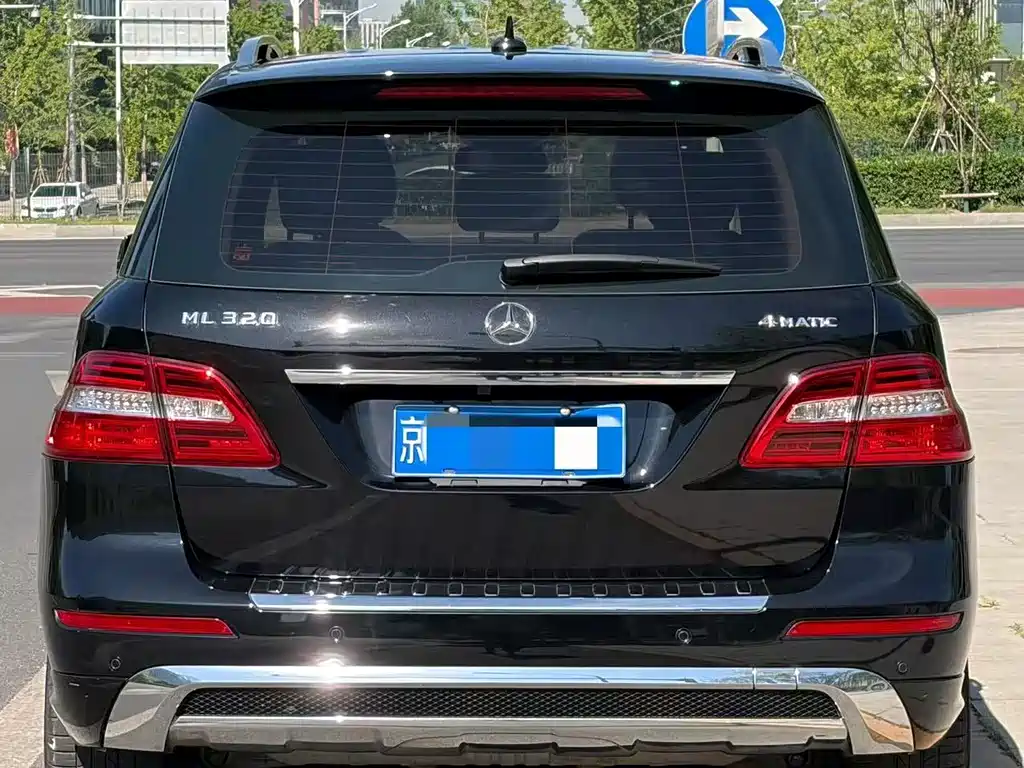 Mercedes-Benz M-Class 2015 — фото 17