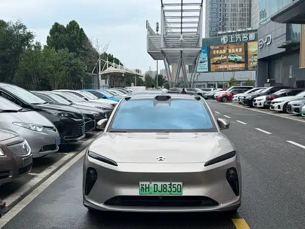 NIO ET5T 2024