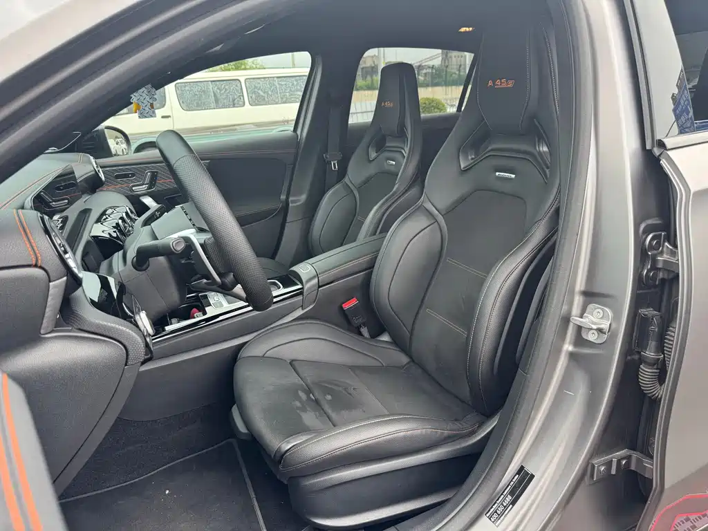 Mercedes-Benz A-Class AMG 2024 — фото 16