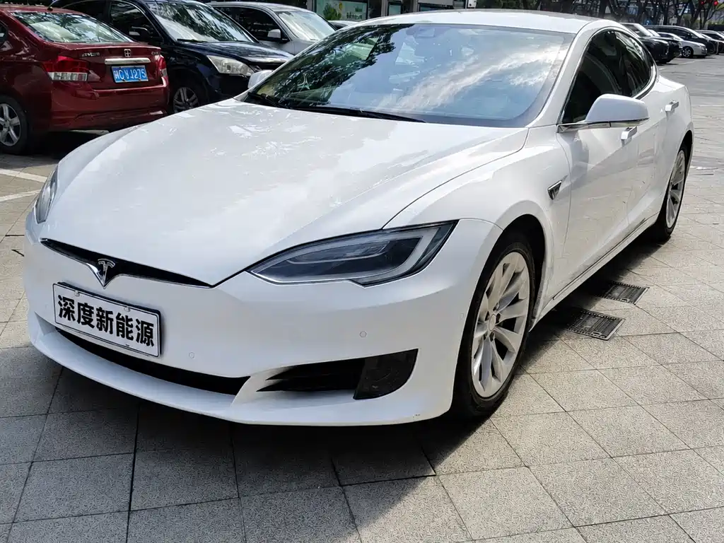 Tesla Model S 2016 — фото 1