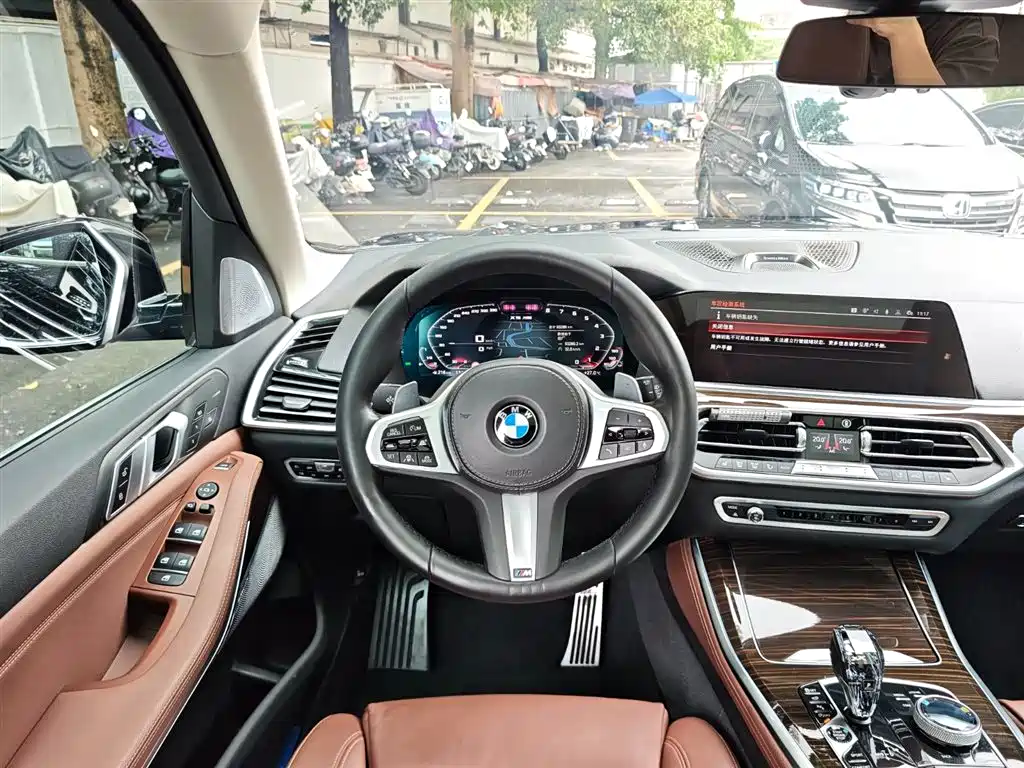 BMW X5 2019 — фото 19