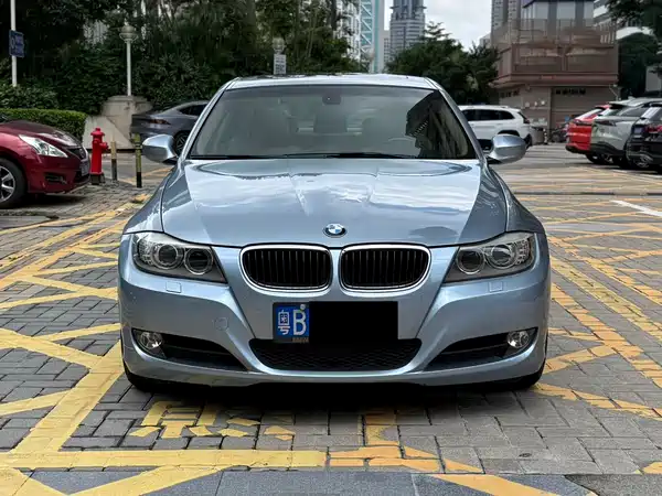BMW 3 Series 2010