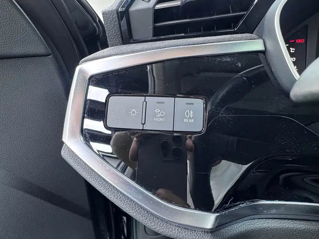 Audi Q3 2021 — фото 18