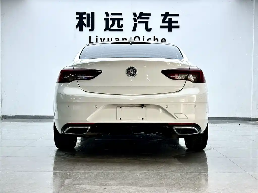 Buick Regal 2019 — фото 21