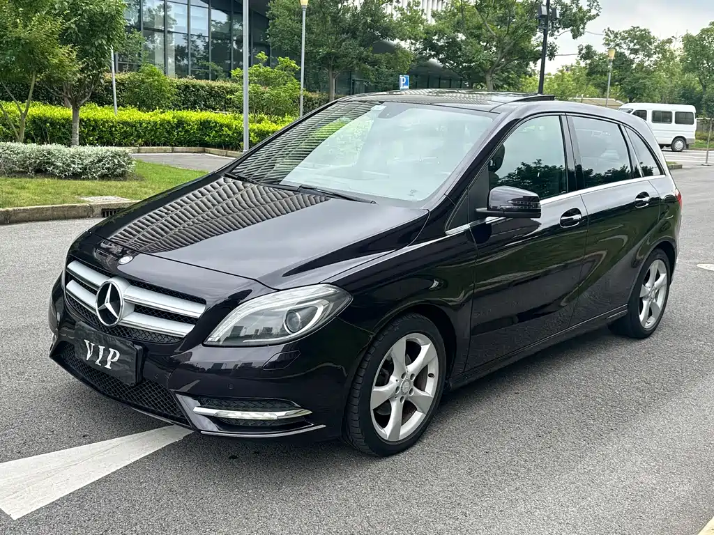 Mercedes-Benz B-Class 2015