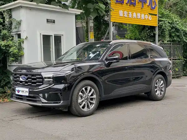 Ford Edge 2023