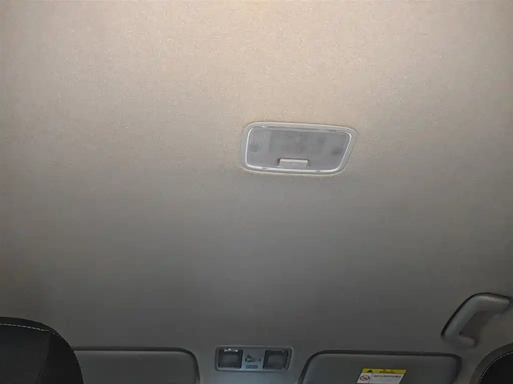 Hyundai Elantra 2020 — фото 18