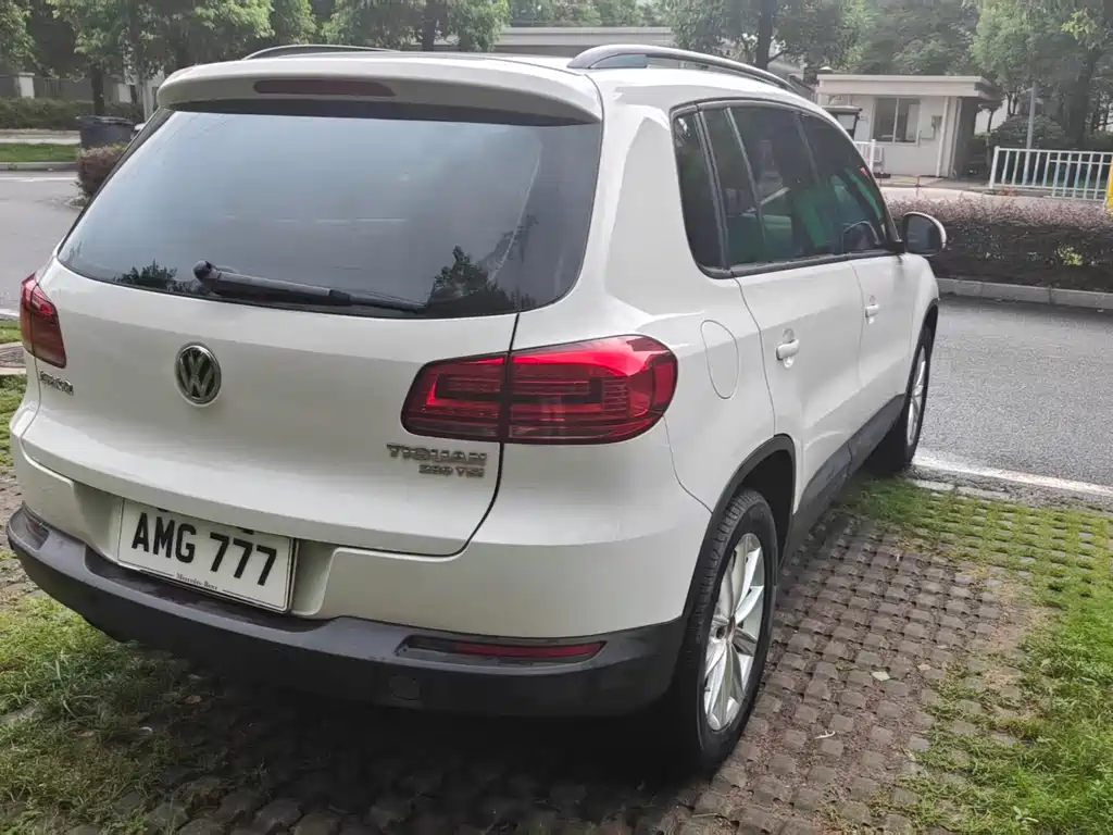 Volkswagen Tiguan 2018 — фото 13