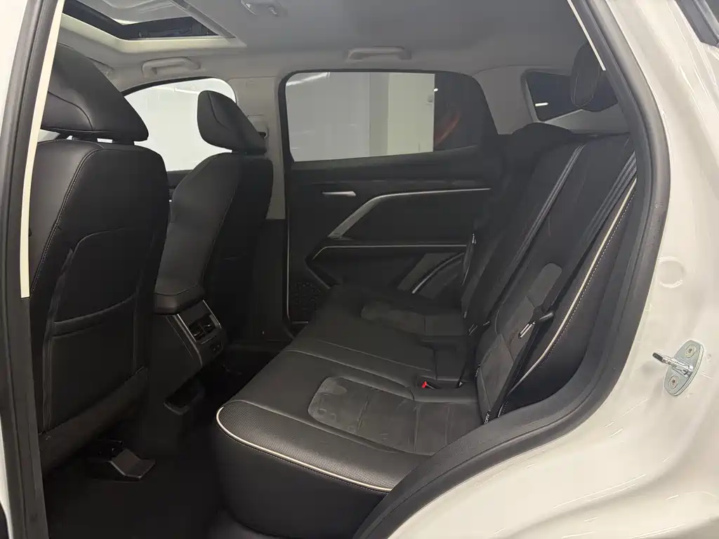 Haval H6 2023 — фото 15