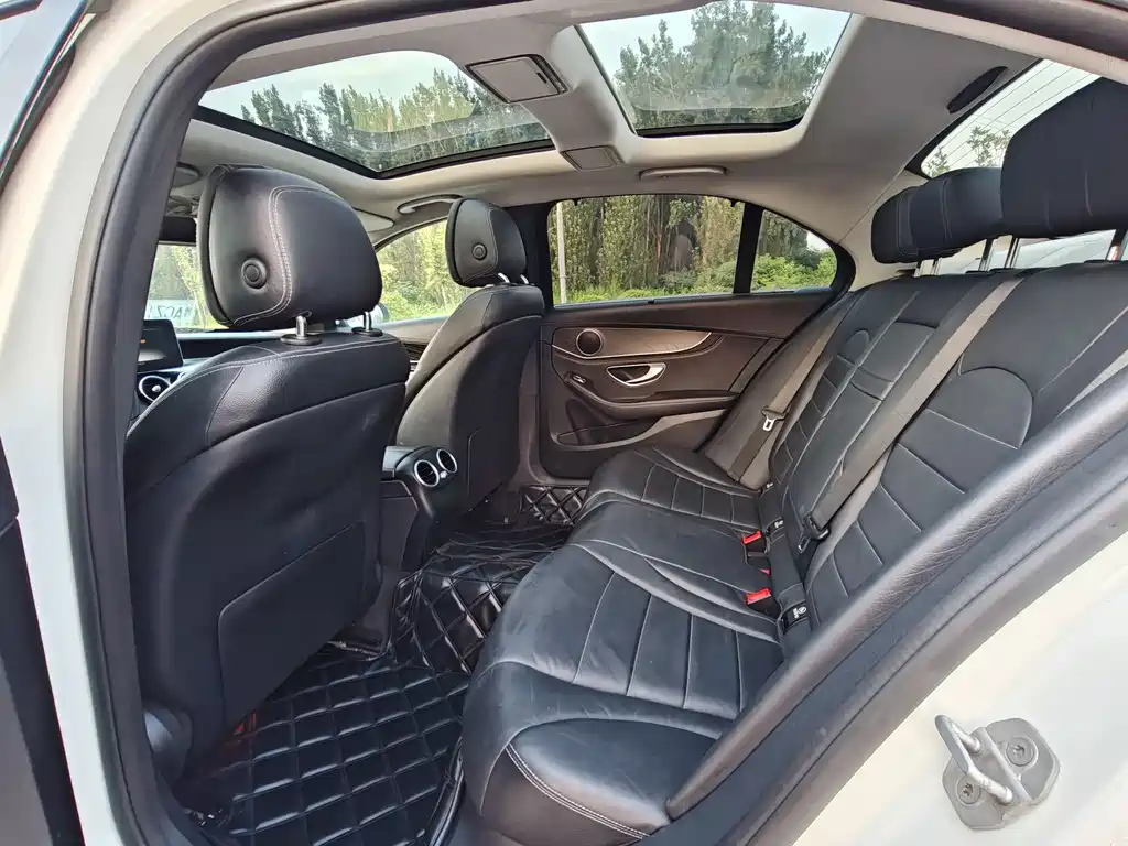 Mercedes-Benz C-Class 2014 — фото 10