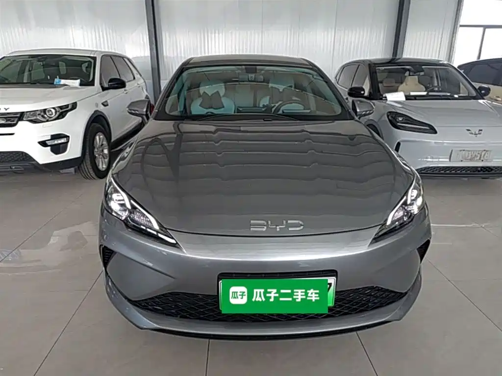 BYD Seal 05 DM-i 2025 — фото 3