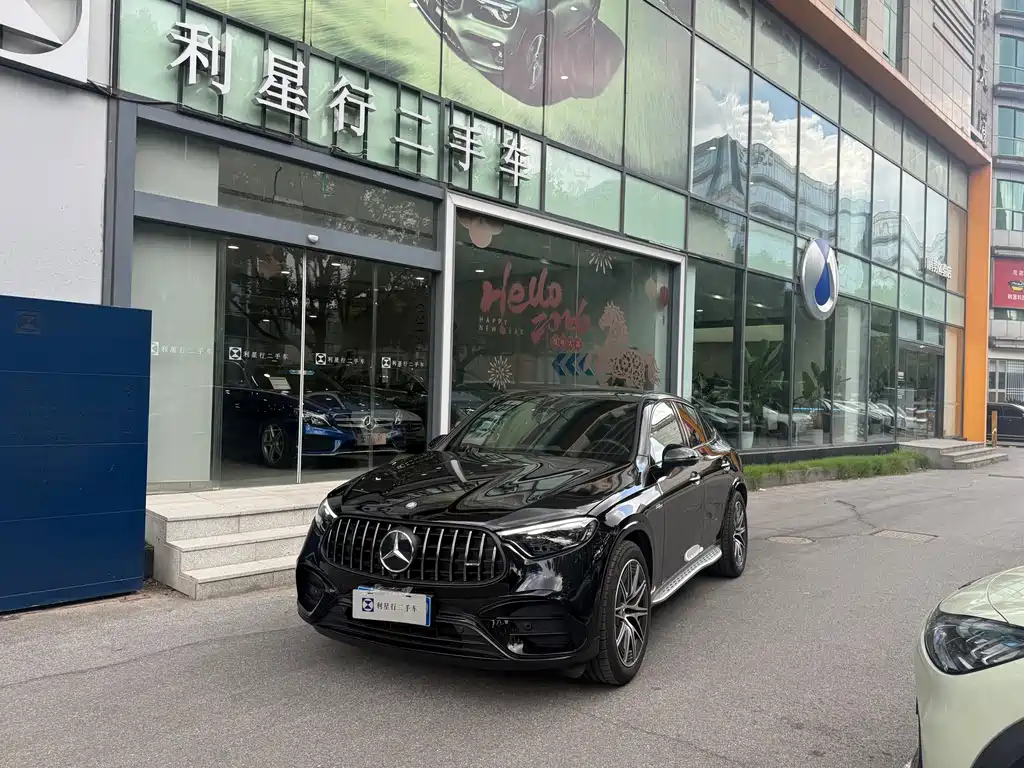Mercedes-Benz GLC Coupe AMG 2025 — фото 1