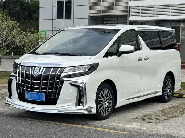 Toyota Alphard 2016