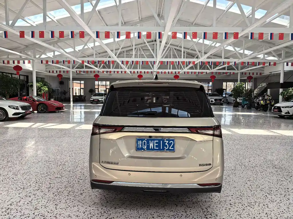 Wuling Jiachen 2022