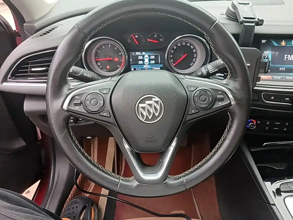 Buick Regal 2018 — фото 11