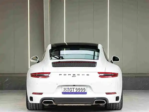 Porsche 911 2016