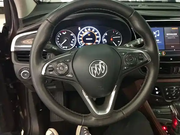 Buick Envision Plus 2020