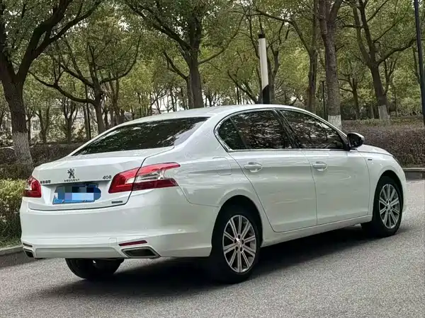 Peugeot 408 2017