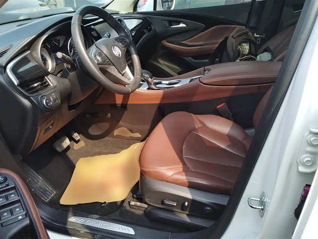 Buick Envision Plus 2018 — фото 15