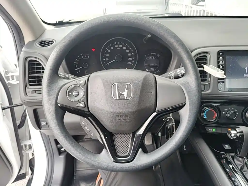 Honda Vezel 2020 — фото 7
