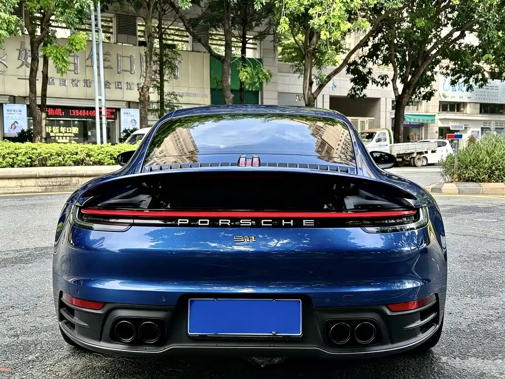 Porsche 911 2022