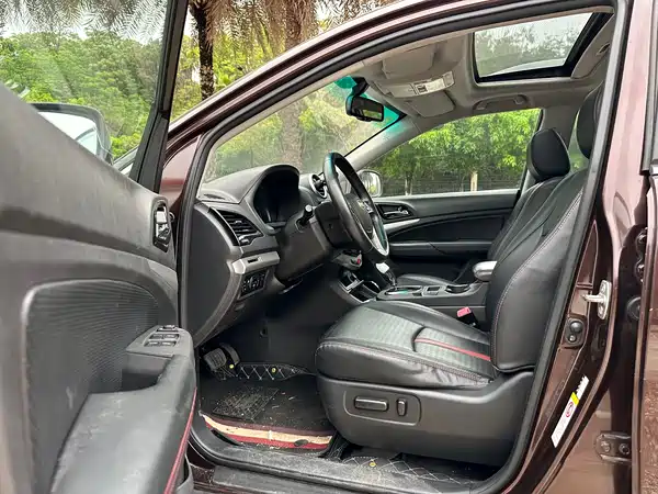 BYD S7 2015