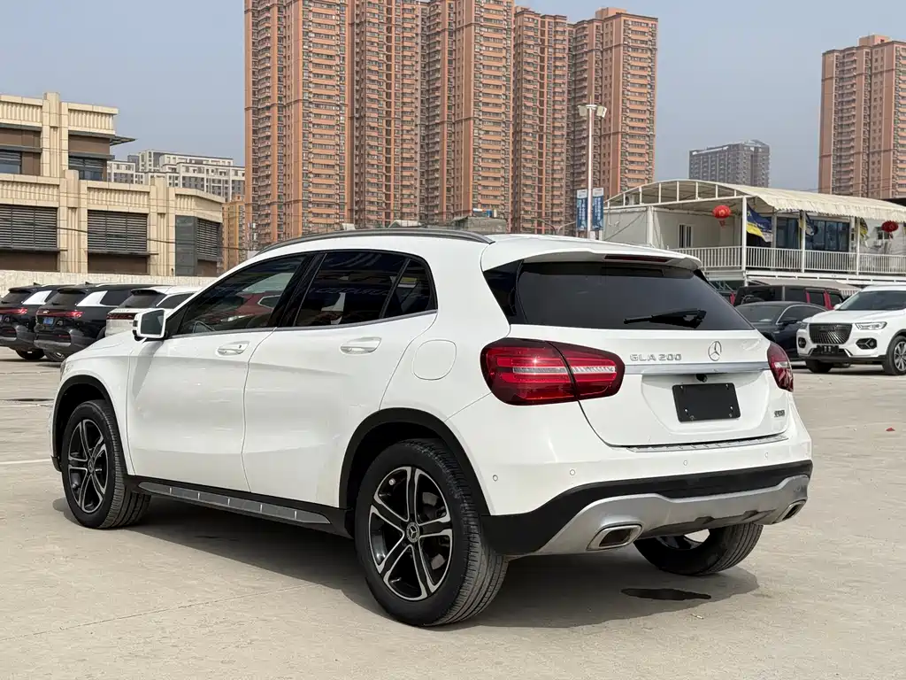 Mercedes-Benz GLA 2018 — фото 6