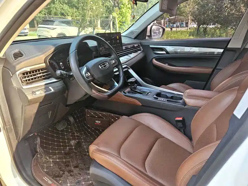 Geely Vision X6 2023