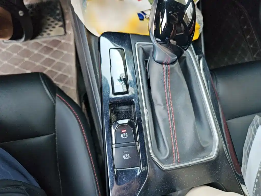 MG MG5 2022