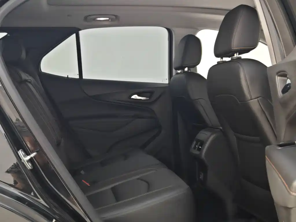 Chevrolet Equinox 2019 — фото 16