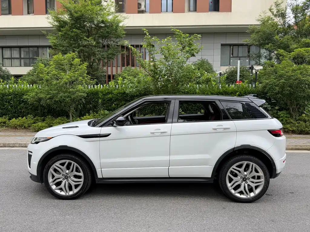 Land Rover Evoque 2018 — фото 7