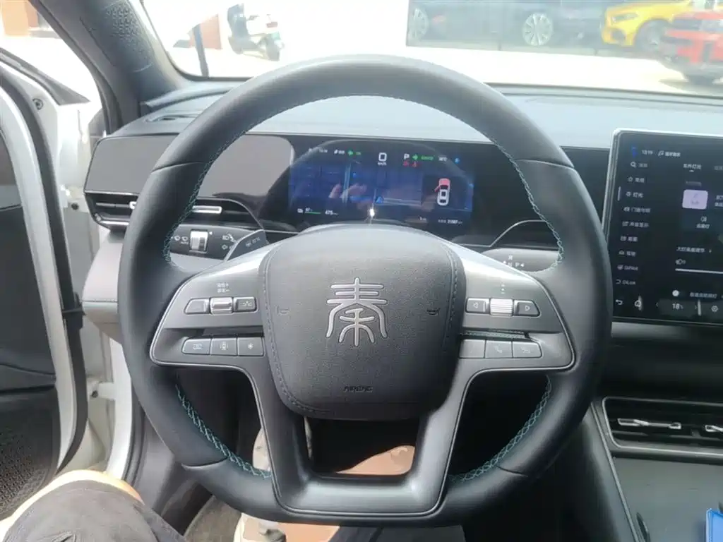 BYD Qin L 2025 — фото 11
