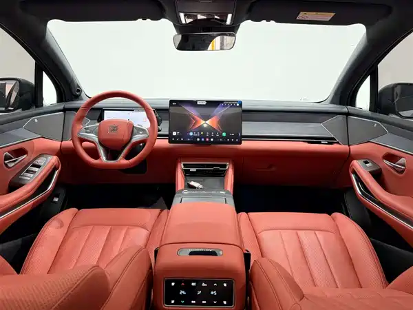 BYD Tang L 2025