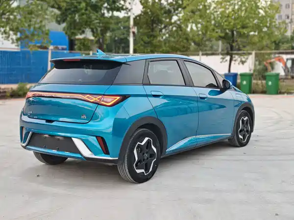BYD Dolphin 2022