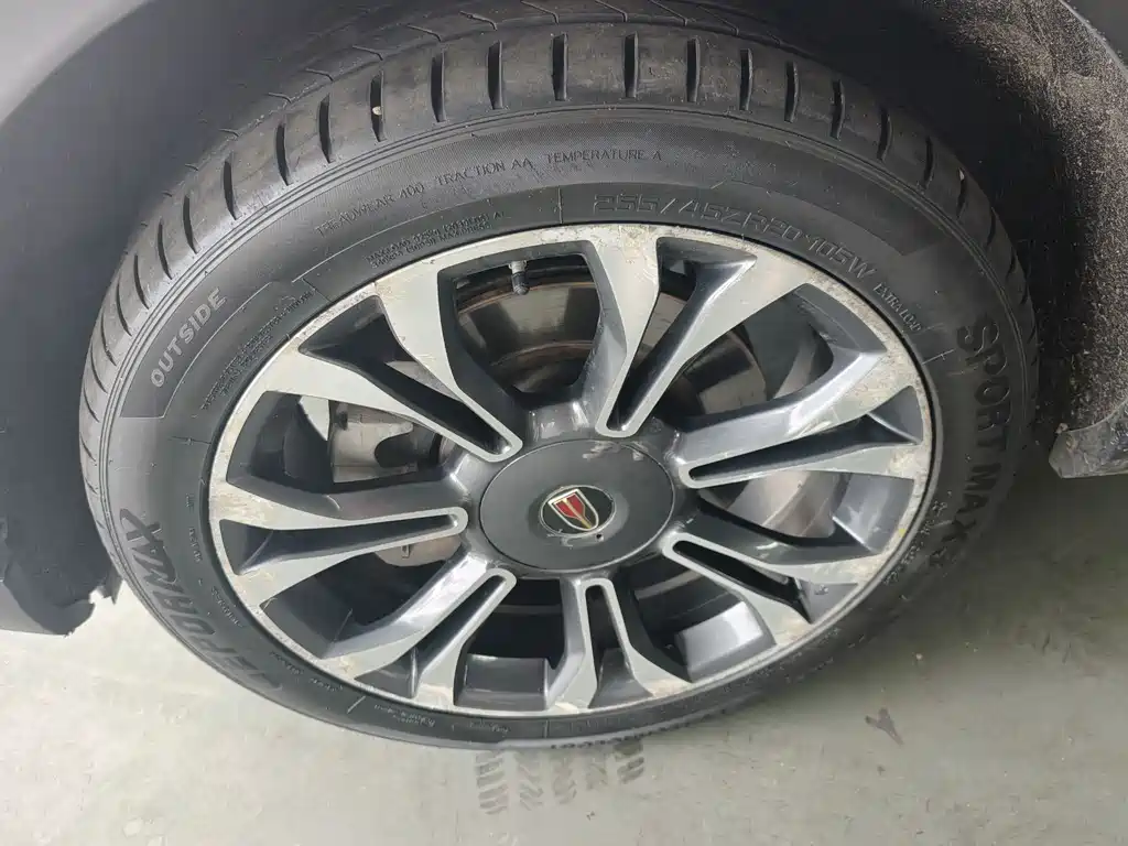 Hongqi HS5 2019