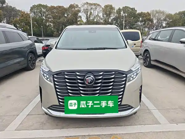 Buick GL8 2023