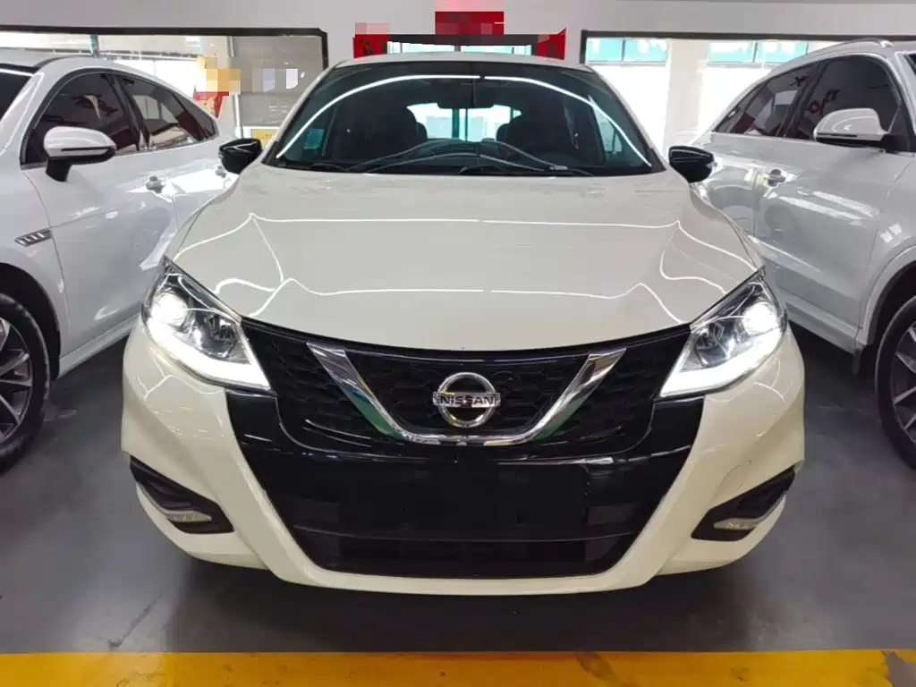 Nissan Tiida 2022