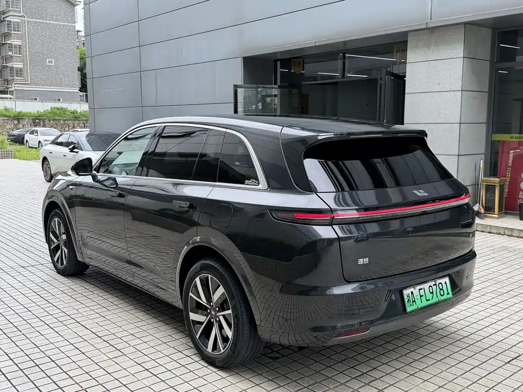 Li Auto Li L7 2023